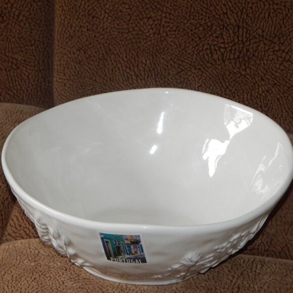 NOCAL LDA Portugal Large Pasta Veggies Serving Bowl 10.5” Embossed Rosemary NWT - Picture 5 of 6